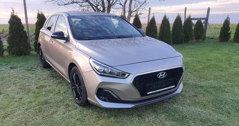 podkarpackie Hyundai I30 cena 57900 przebieg: 28480, rok produkcji 2018 z Radzionków